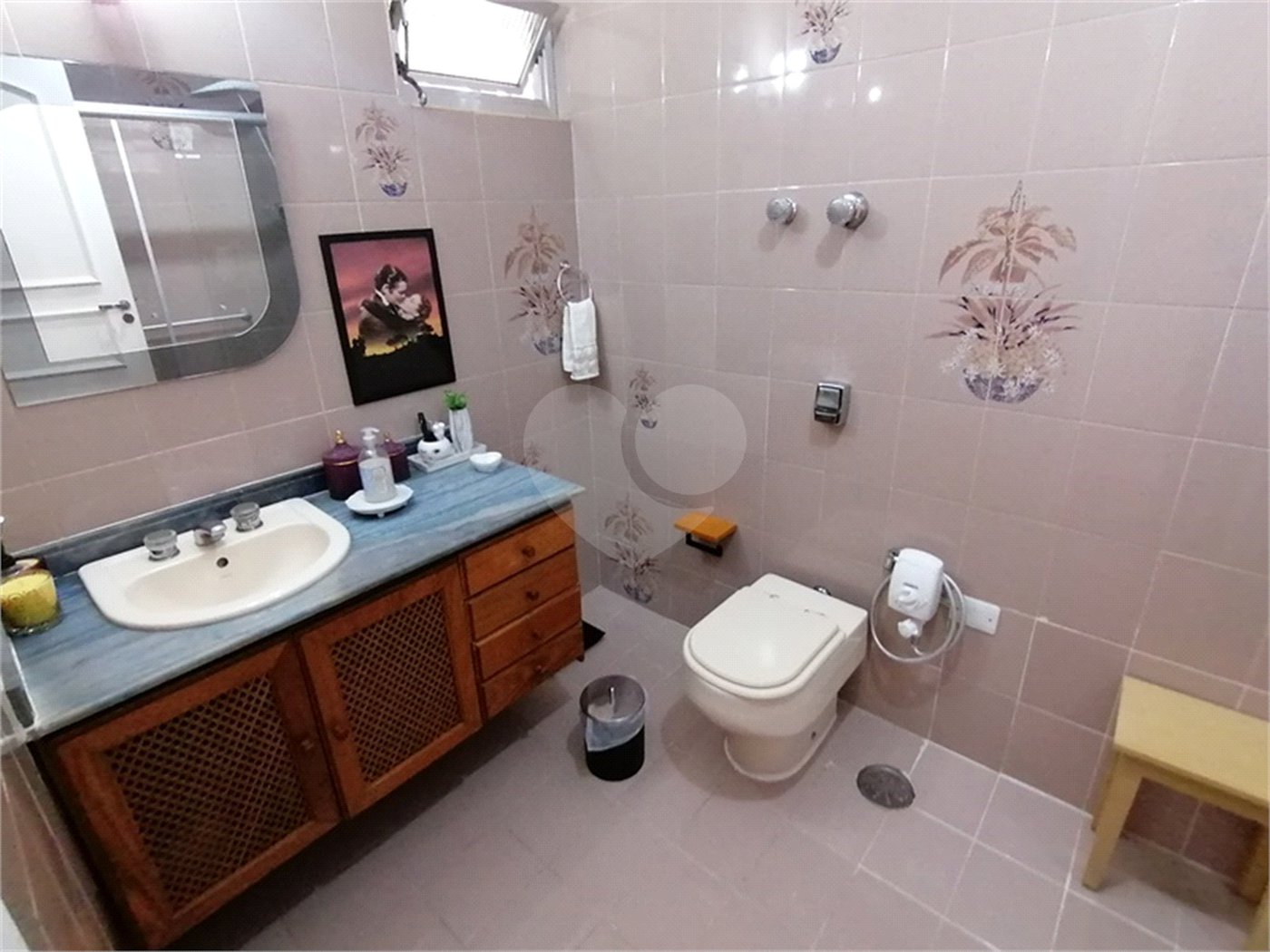 Apartamento à venda com 3 quartos, sendo 1 suíte, em Jardim Paulista, São Paulo, SP