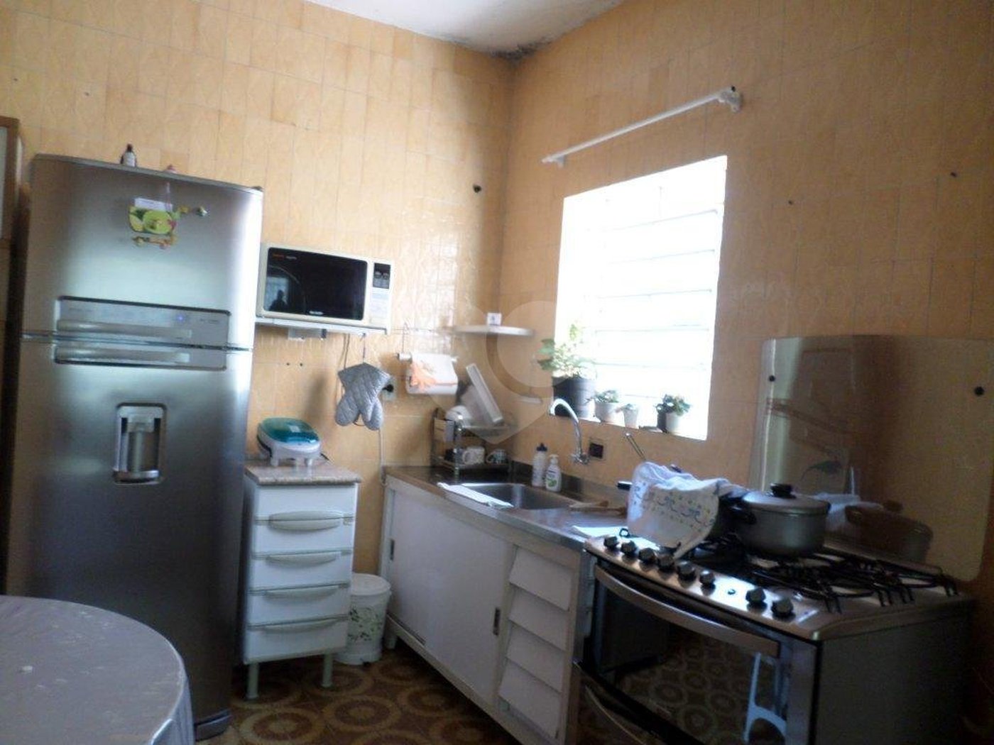 Sobrado à venda com 6 quartos em Jardim Floresta, São Paulo, SP