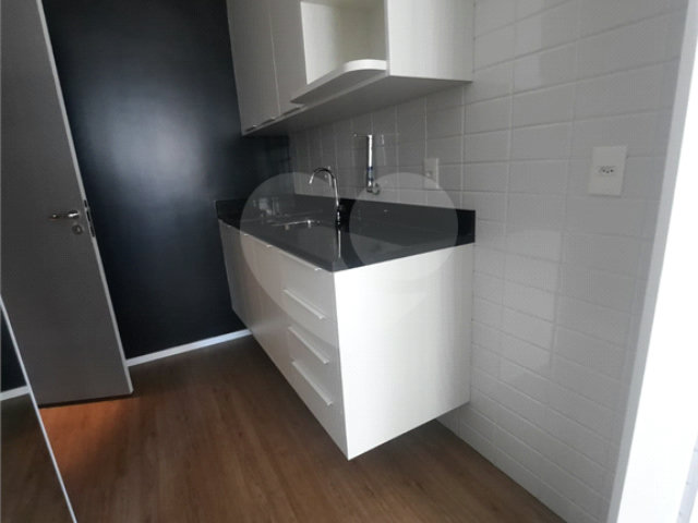 Apartamento à venda ou para alugar com 1 suíte em Vila Madalena, São Paulo, SP