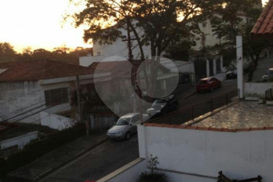 Sobrado à venda com 3 quartos, sendo 1 suíte, em Horto Florestal, São Paulo, SP