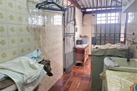 Casa de Vila à venda com 4 quartos, sendo 2 suítes, em Sumarezinho, São Paulo, SP