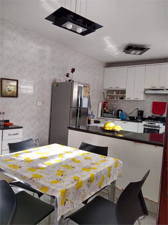 Casa à venda com 3 quartos, sendo 1 suíte, em Jardim Bonfiglioli, São Paulo, SP