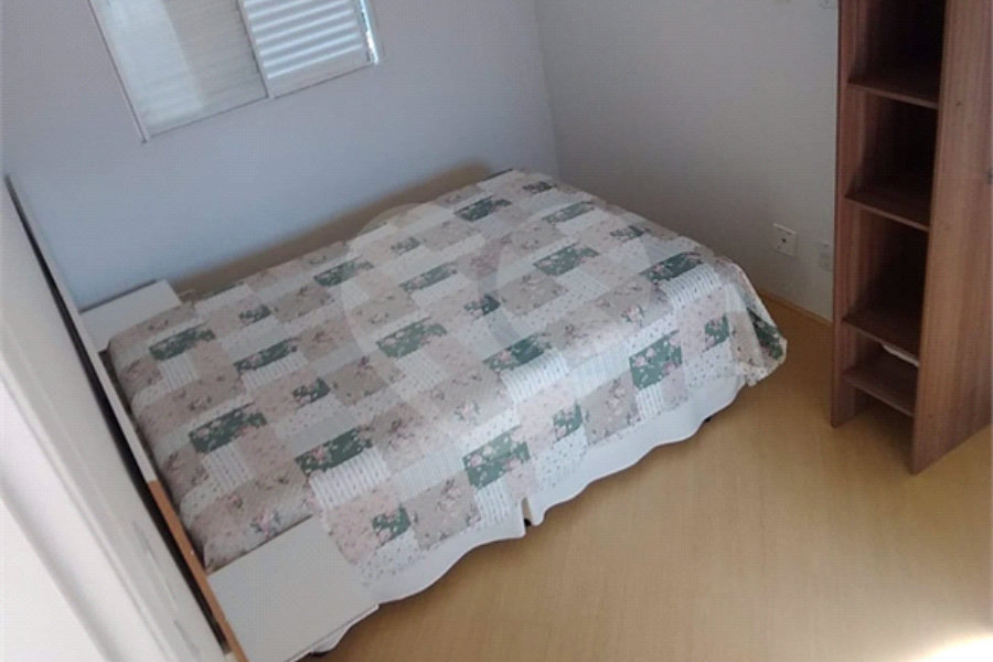 Casa à venda com 2 quartos, sendo 1 suíte, no condomínio Residencial Villa Nostra, Cotia - SP