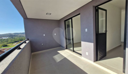 Apartamento à venda com 2 quartos, sendo 1 suíte,  no Centro, Atibaia, SP