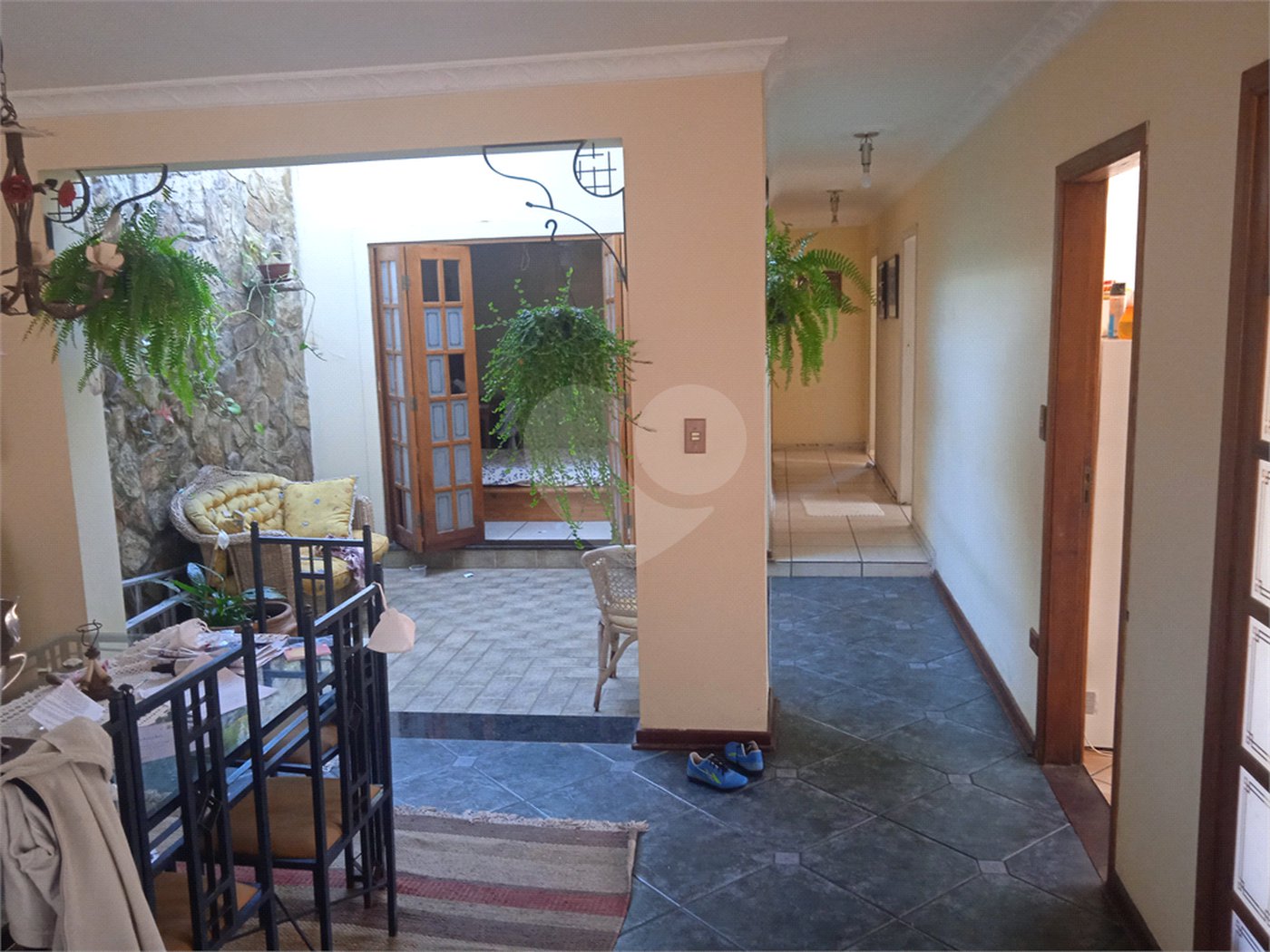 Casa à venda com 8 quartos, sendo 3 suítes, em Jardim Terceiro Centenário, Atibaia, SP