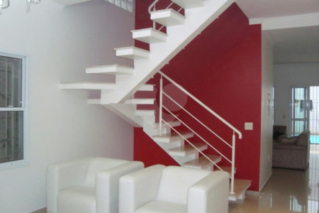 Casa à venda com 3 suítes em Adalgisa, Osasco, SP