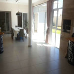 Casa à venda com 4 quartos, sendo 2 suítes, no condomínio Village Ipanema, Araçoiaba da Serra - SP