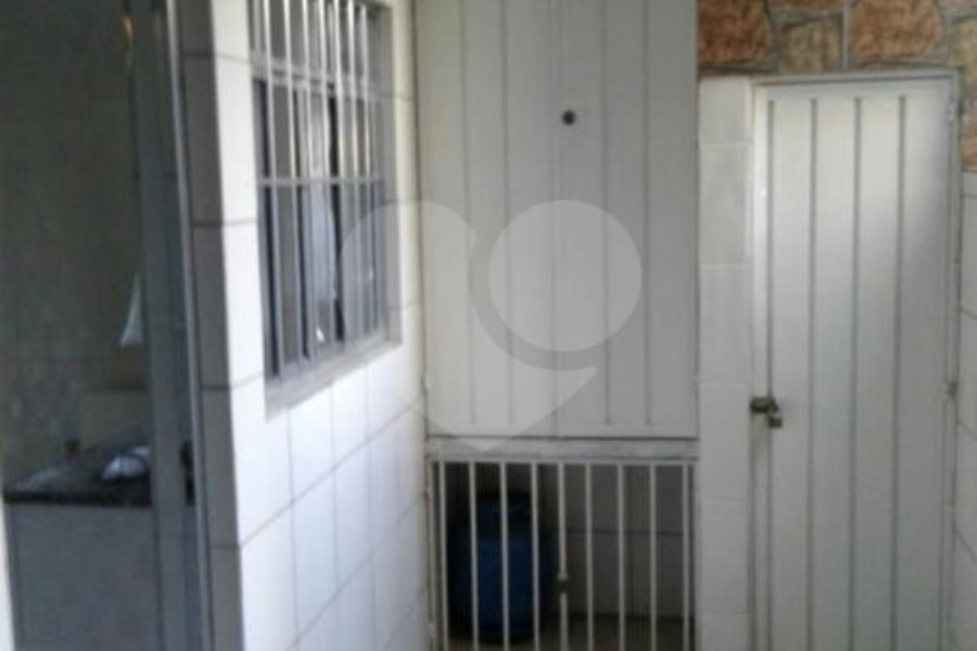 Sobrado à venda com 4 quartos, sendo 2 suítes,  em Tremembé, São Paulo, SP