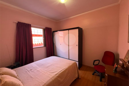 Casa com 03 Dormitórios á venda, em Jardim Alvorada, São Carlos.