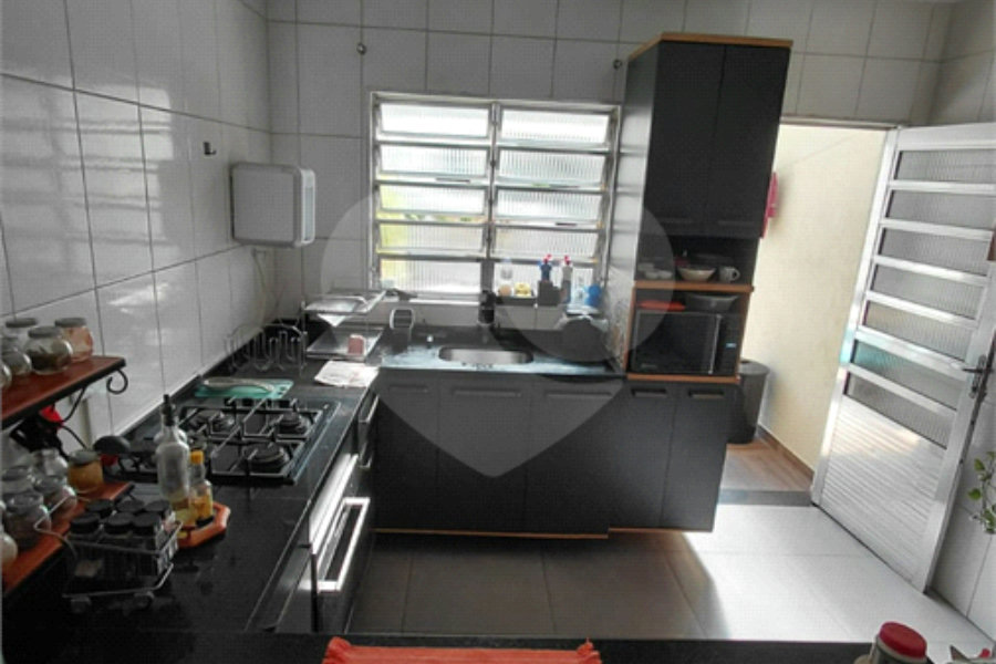 Sobrado à venda com 4 quartos, sendo 1 suíte, em Vila Nova Mazzei, São Paulo, SP