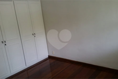 Casa à venda com 5 quartos, sendo 2 suítes, em Andaraí, Rio de Janeiro, RJ