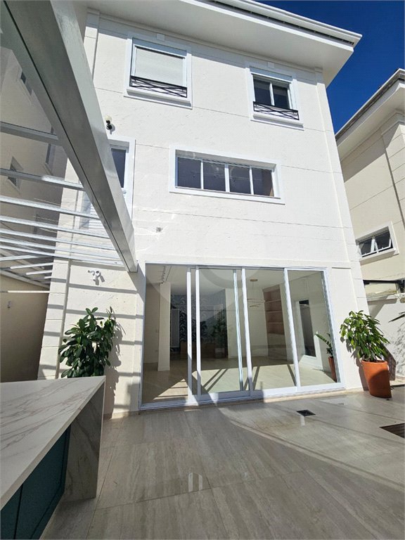 Casa à venda com 3 suítes no condomínio Palma de Mallorca Private Houses, São Paulo - SP