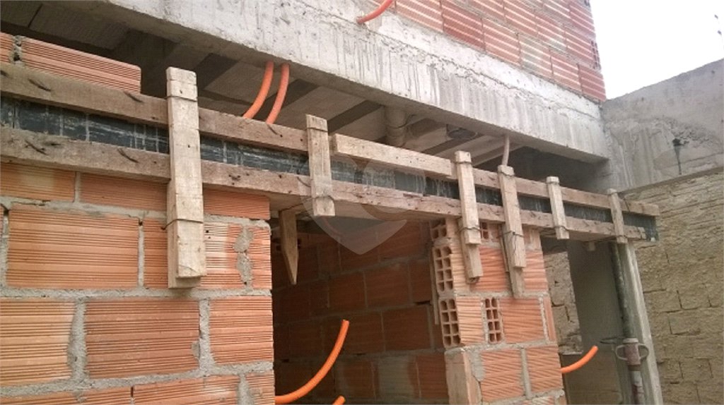 Casa à venda com 2 quartos, sendo 1 suíte, em Vila Guilherme, São Paulo, SP