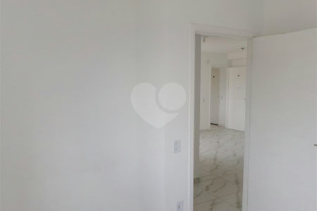 Apartamento à venda com 2 quartos em Jardim Arco-íris, Cotia, SP