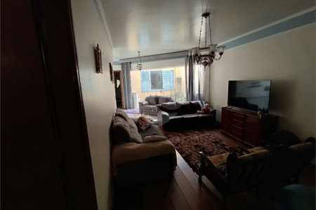 Casa à venda com 6 quartos, sendo 2 suítes, no Centro, Itapetininga, SP