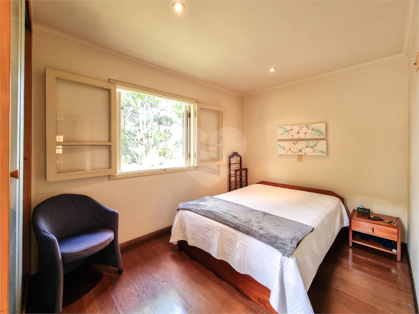 Casa à venda com 4 suítes no condomínio Annecy Village, São Paulo - SP