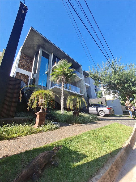 Casa à venda com 4 suítes no condomínio Lago da Boa Vista, Sorocaba - SP