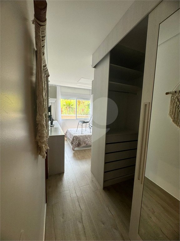Casa à venda com 4 suítes no condomínio Itaporã, Atibaia - SP
