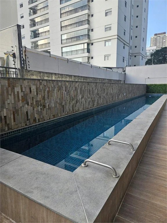 Apartamento à venda com 2 quartos, sendo 1 suíte, em Pinheiros, São Paulo, SP
