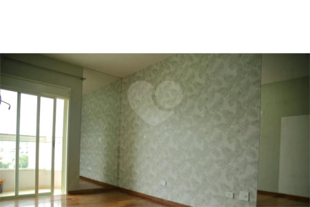 Apartamento à venda com 3 suítes em Nova Petrópolis, São Bernardo do Campo, SP