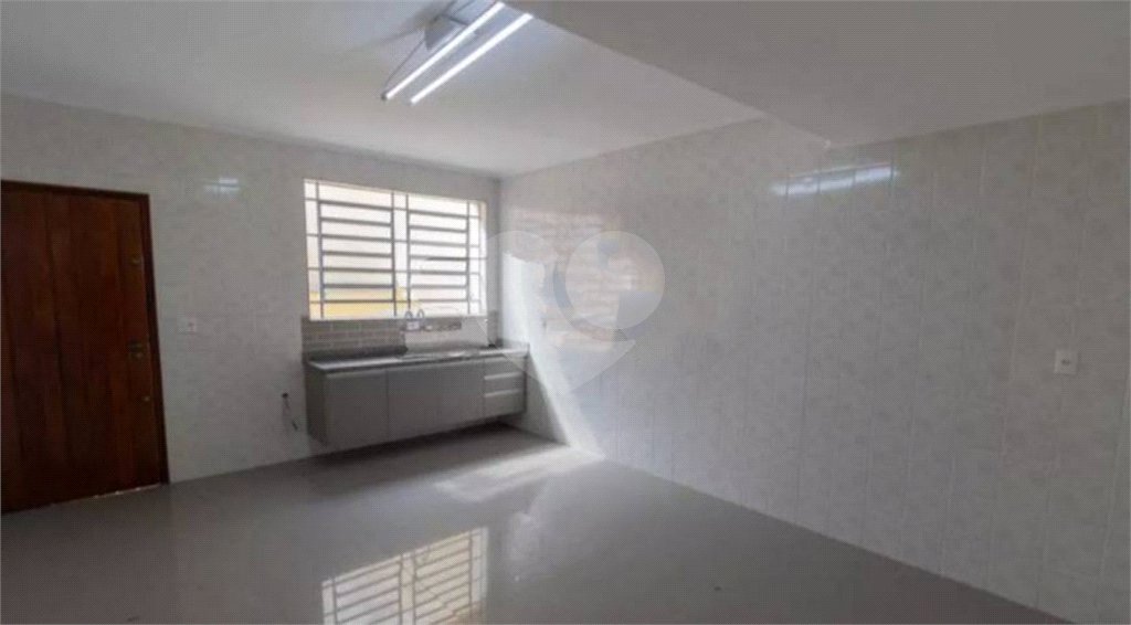 Sobrado à venda com 4 quartos em Parada Inglesa, São Paulo, SP