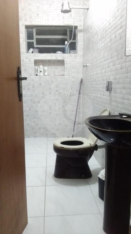 Casa à venda com 3 quartos, sendo 1 suíte,  em Chora Menino, São Paulo, SP