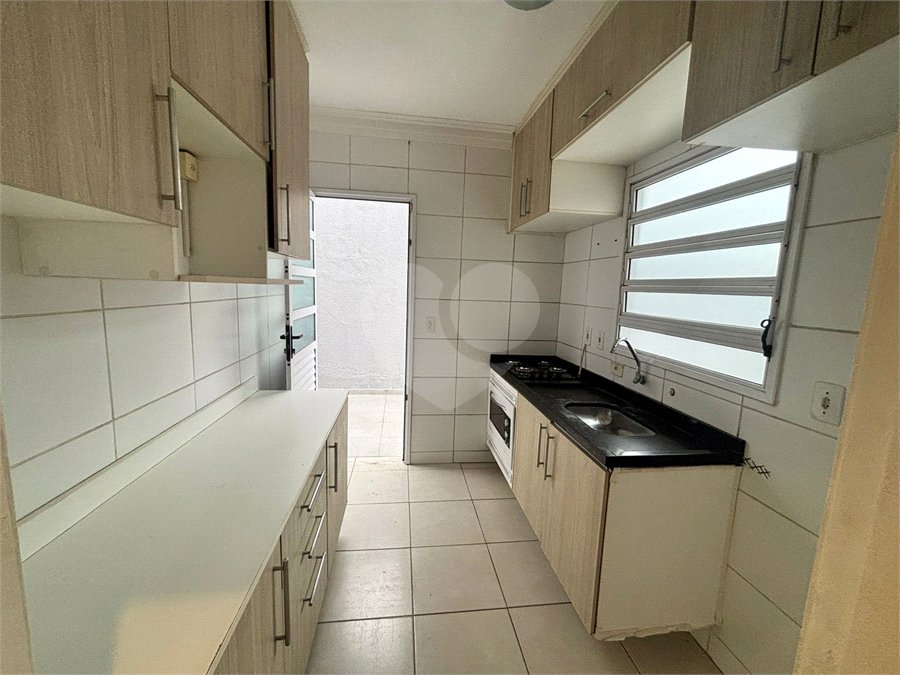 Casa de Vila à venda com 2 quartos, sendo 1 suíte, em Conjunto Residencial Jardim Villagio Torino, Sorocaba, SP