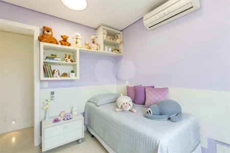 Apartamento à venda com 3 suítes em Vila Romana, São Paulo, SP
