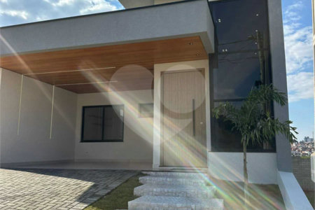 Casa à venda com 3 suítes no condomínio Condomíno Helena Maria, Sorocaba - SP