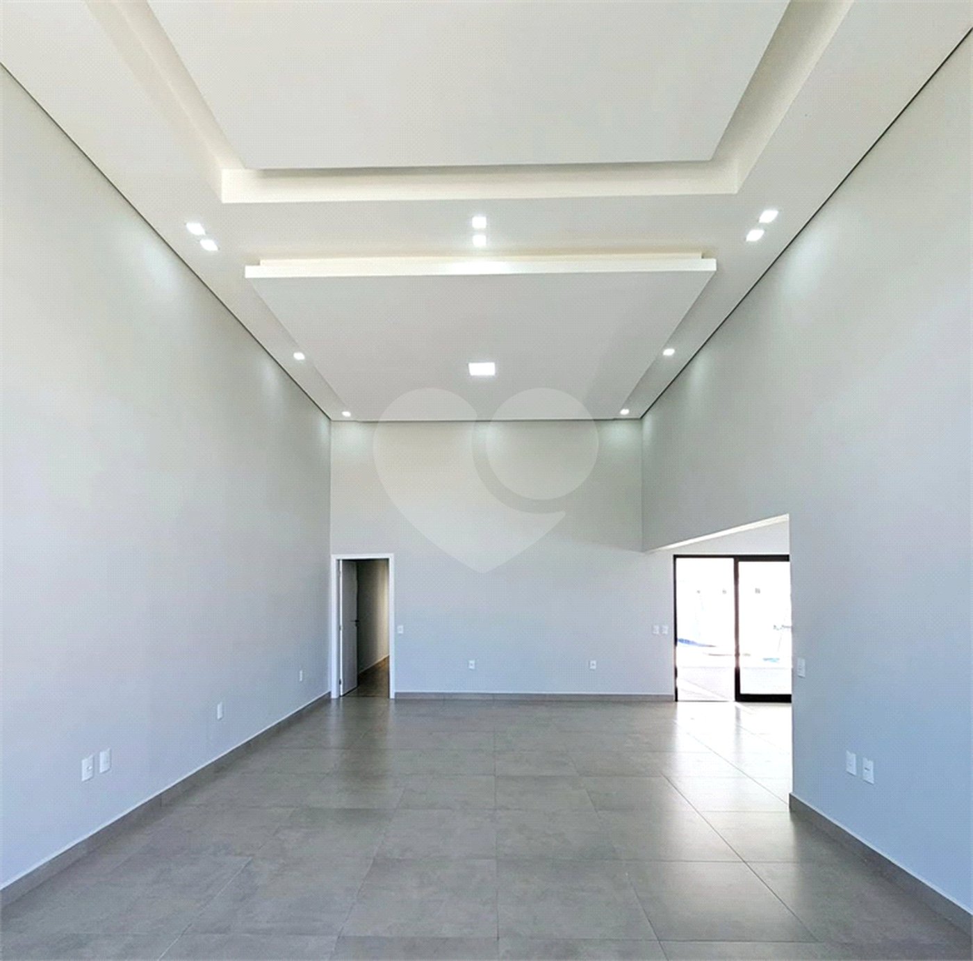 Casa à venda com 3 quartos, sendo 1 suíte, no condomínio Parque Ibiti Reserva, Sorocaba - SP