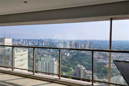 Apartamento à venda com 3 suítes em Sumarezinho, São Paulo, SP