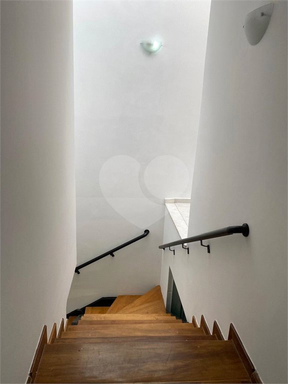 Sobrado à venda com 3 quartos, sendo 1 suíte, em Vila Lageado, São Paulo, SP
