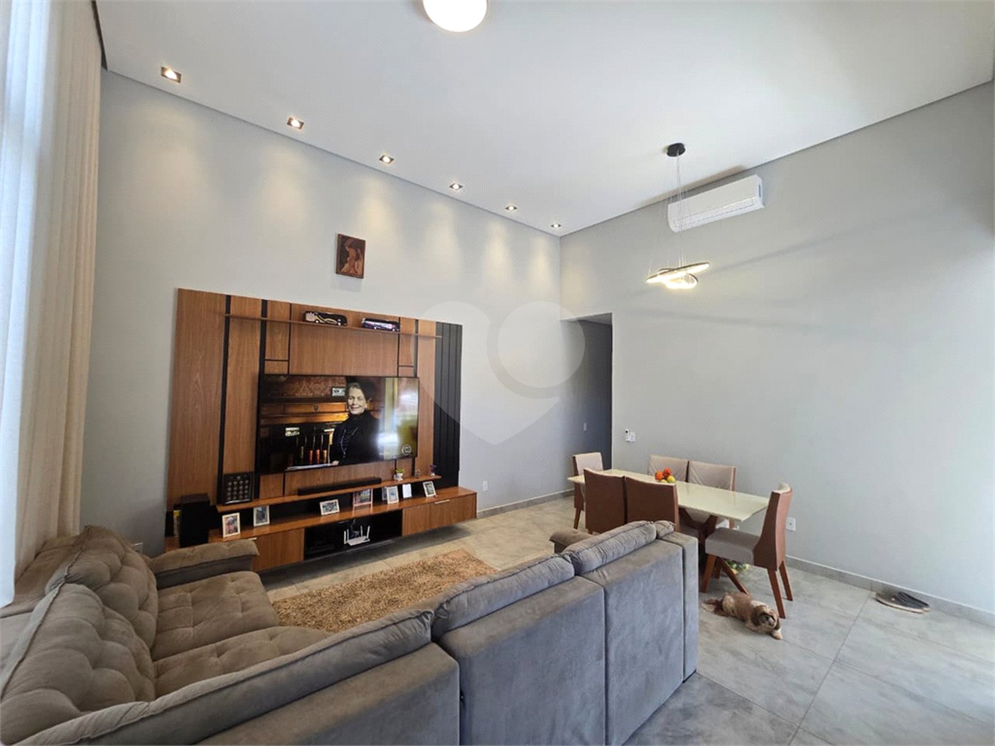Casa à venda com 3 quartos, sendo 1 suíte, em Residencial Lago dos Ipês, Itapetininga, SP