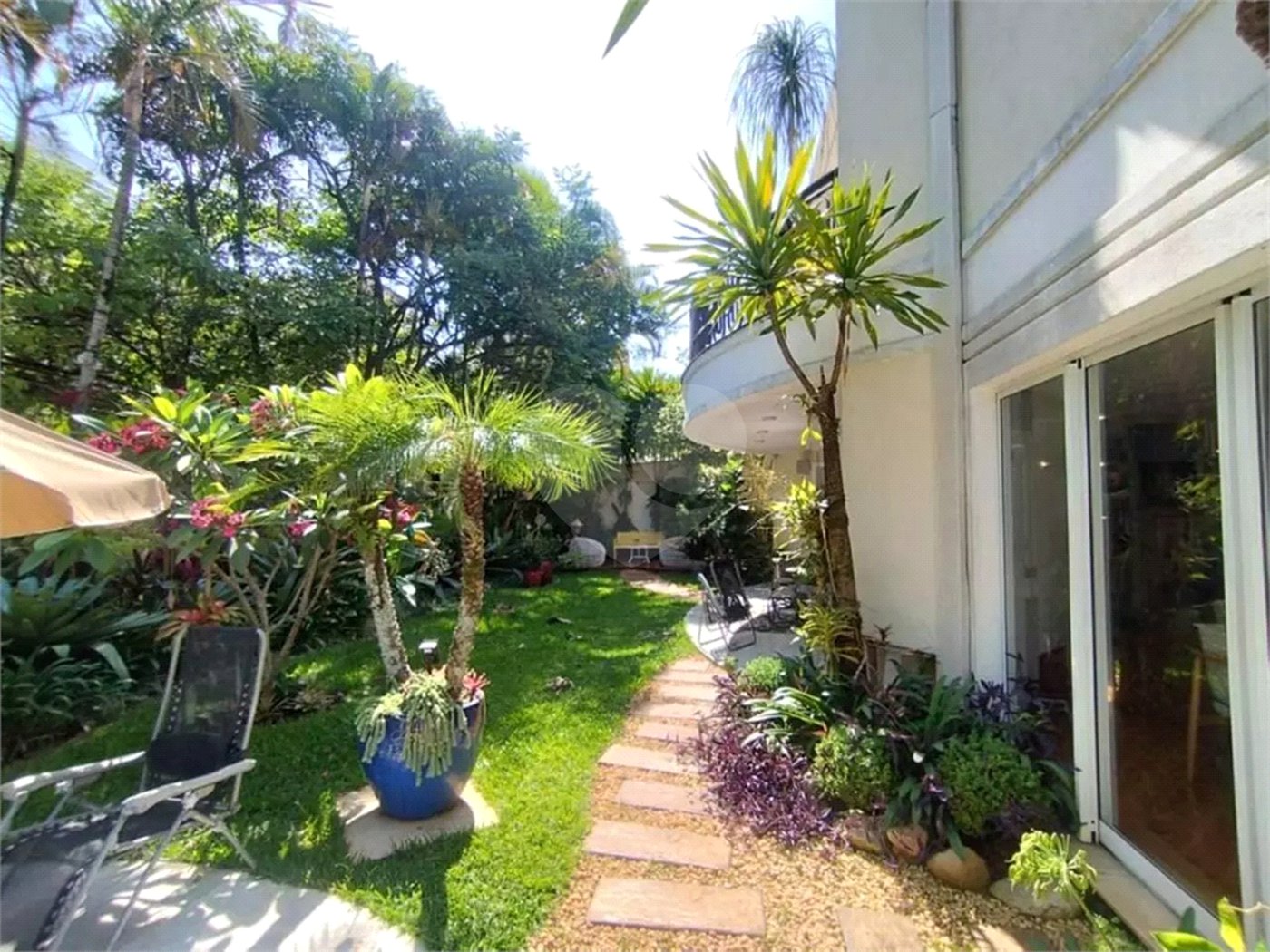 Casa à venda com 4 suítes no condomínio Solares da Cidade Jardim Vila America, São Paulo - SP