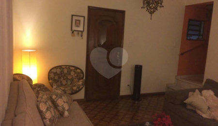 Sobrado à venda com 4 quartos em Santana, São Paulo, SP