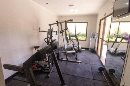 Apartamento à venda ou para alugar com 3 quartos, sendo 1 suíte,  em Ipiranga, São Paulo, SP