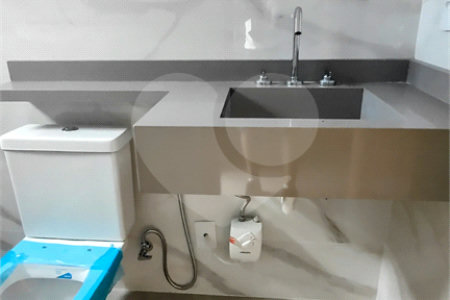 Sobrado à venda com 3 quartos, sendo 1 suíte, em Jardim Penha, São Paulo, SP