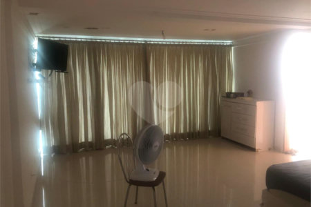 Sobrado à venda com 3 quartos, sendo 1 suíte, em Vila Medeiros, São Paulo, SP