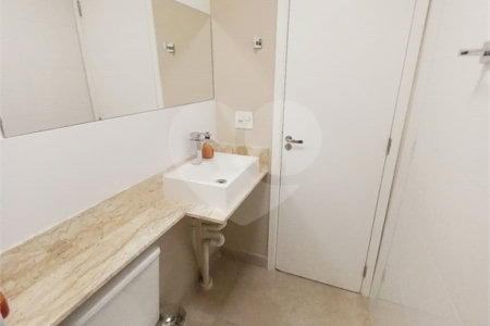Apartamento à venda com 2 quartos em Vila Andrade, São Paulo, SP