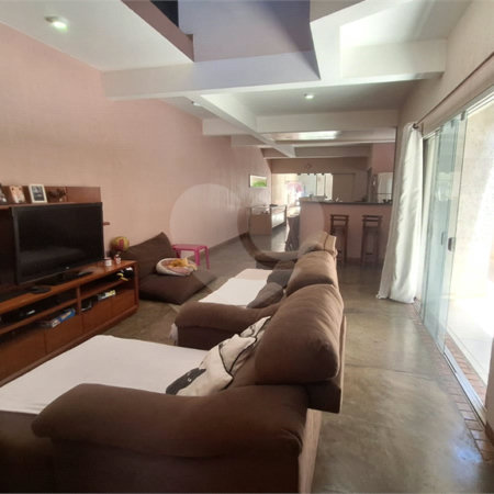 Casa à venda com 4 quartos, sendo 2 suítes, em Parque Esmeralda, Sorocaba, SP