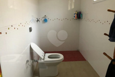 Casa à venda com 3 suítes no condomínio Aldeia da Mata, Votorantim - SP