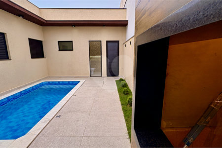 Casa à venda com 3 quartos, sendo 1 suíte, no condomínio Residencial Villagio Wanel, Sorocaba - SP