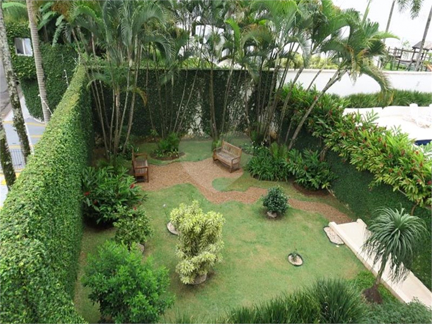 Apartamento à venda com 3 quartos, sendo 1 suíte,  em Real Parque, São Paulo, SP
