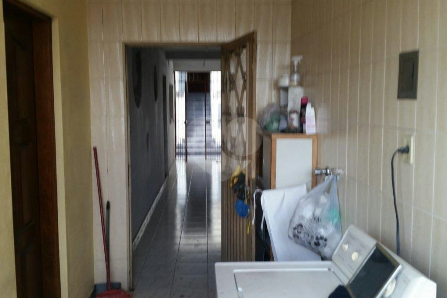 Casa Térrea à venda com 4 quartos em Jardim Peri, São Paulo, SP
