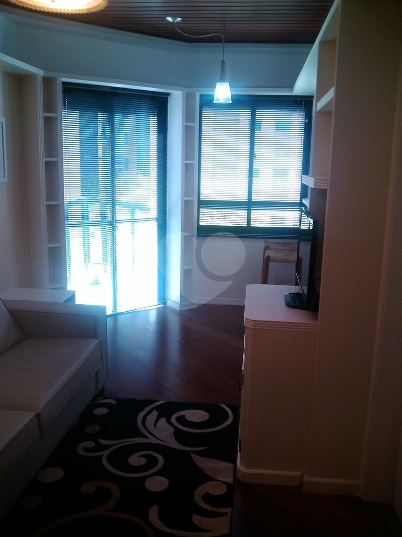 Duplex para alugar com 1 suíte em Itaim Bibi, São Paulo, SP
