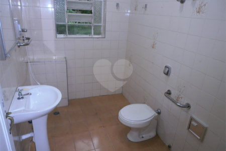 Casa à venda com 7 quartos, sendo 1 suíte, em Perdizes, São Paulo, SP