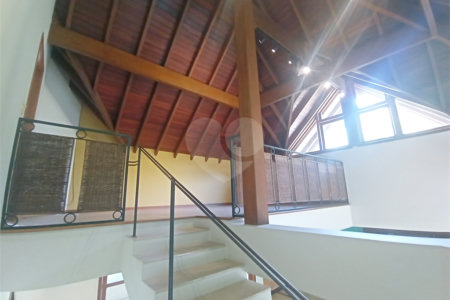 Casa à venda com 3 quartos, sendo 1 suíte,  no condomínio Estância Marambaia, Vinhedo - SP