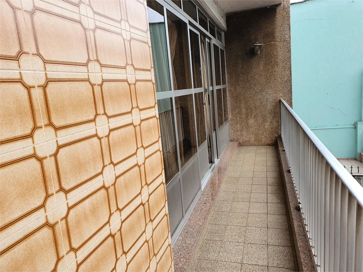 Casa à venda com 5 quartos, sendo 1 suíte, em Vila Romana, São Paulo, SP