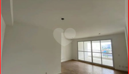 Apartamento à venda com 3 quartos, sendo 1 suíte,  em Vila Andrade, São Paulo, SP