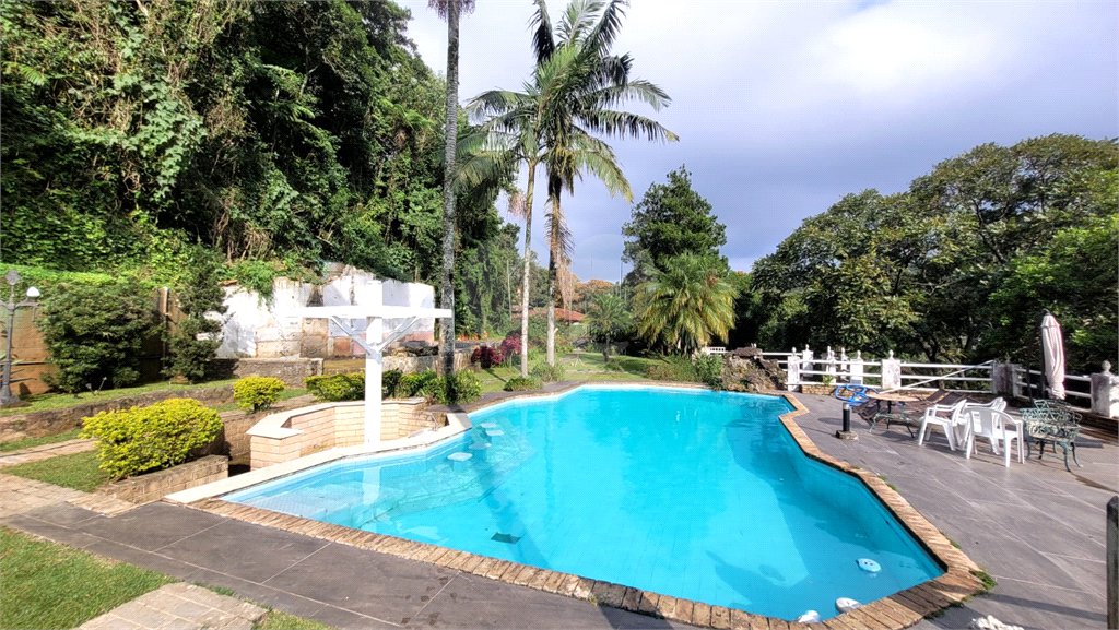 Casa à venda com 4 suítes no condomínio Parque Imperial da Cantareira, Mairiporã - SP